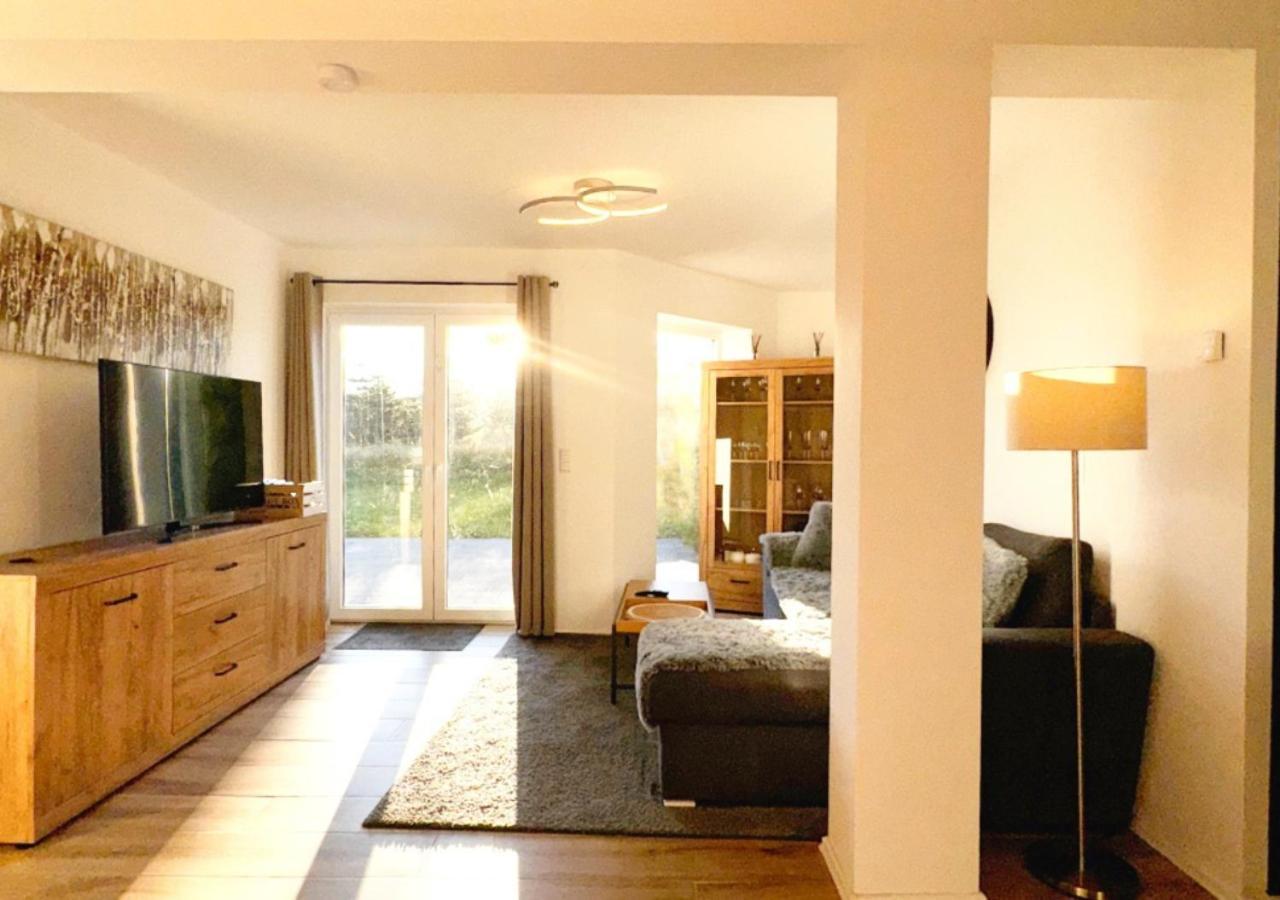 Greenhouse Living Apartment Nivis Mit Garten - 4 Minuten Nach Winterberg - Wandern, Mountainbike Fahren - Natur Geniessen Medebach Eksteriør bilde
