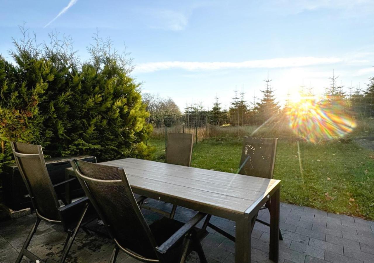 Greenhouse Living Apartment Nivis Mit Garten - 4 Minuten Nach Winterberg - Wandern, Mountainbike Fahren - Natur Geniessen Medebach Eksteriør bilde
